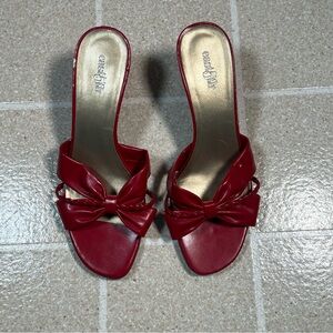 east 5th red‎ heels size 7.5